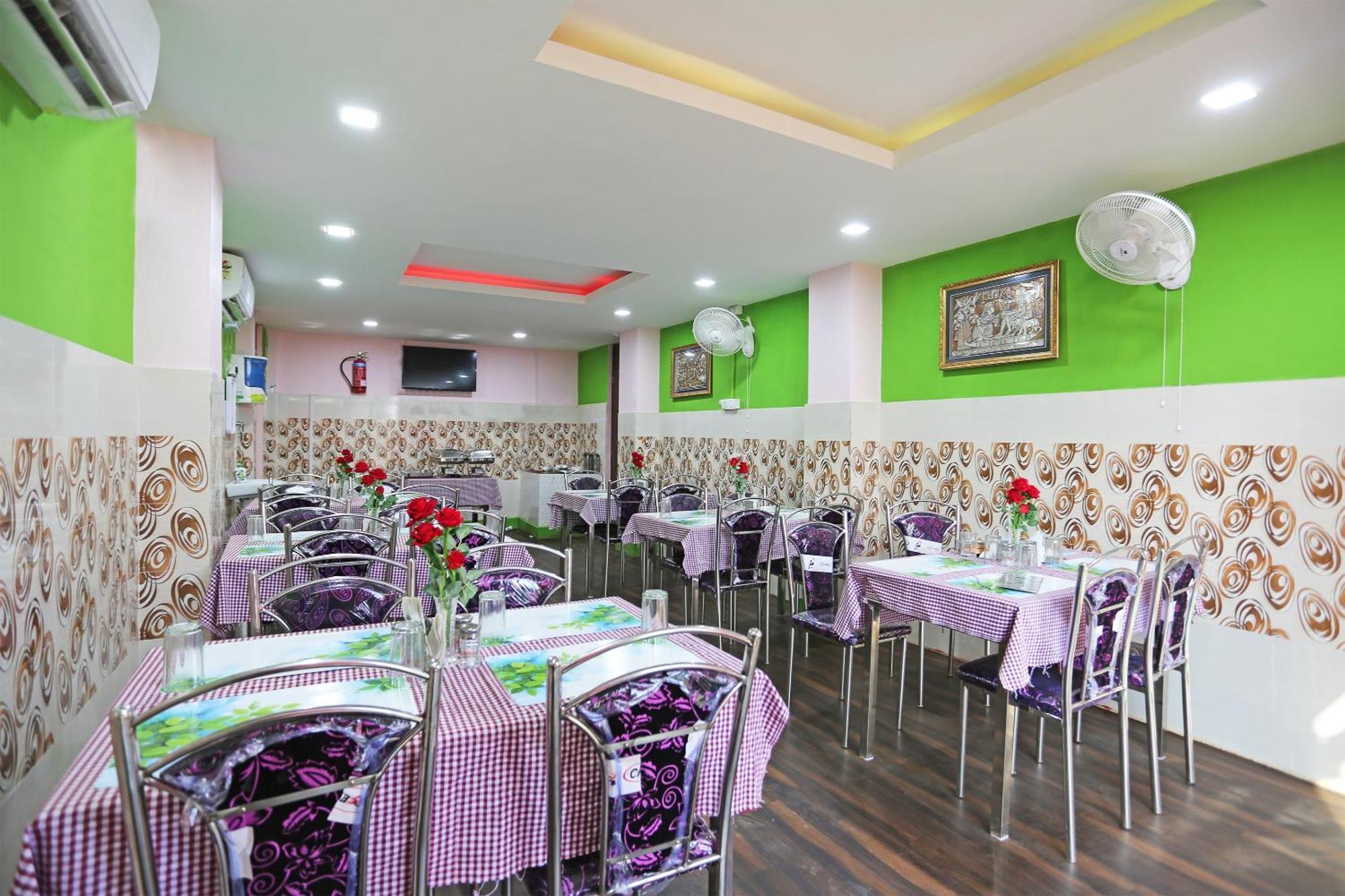 Hotel Grand Paradise Bhubaneswar Bagian luar foto