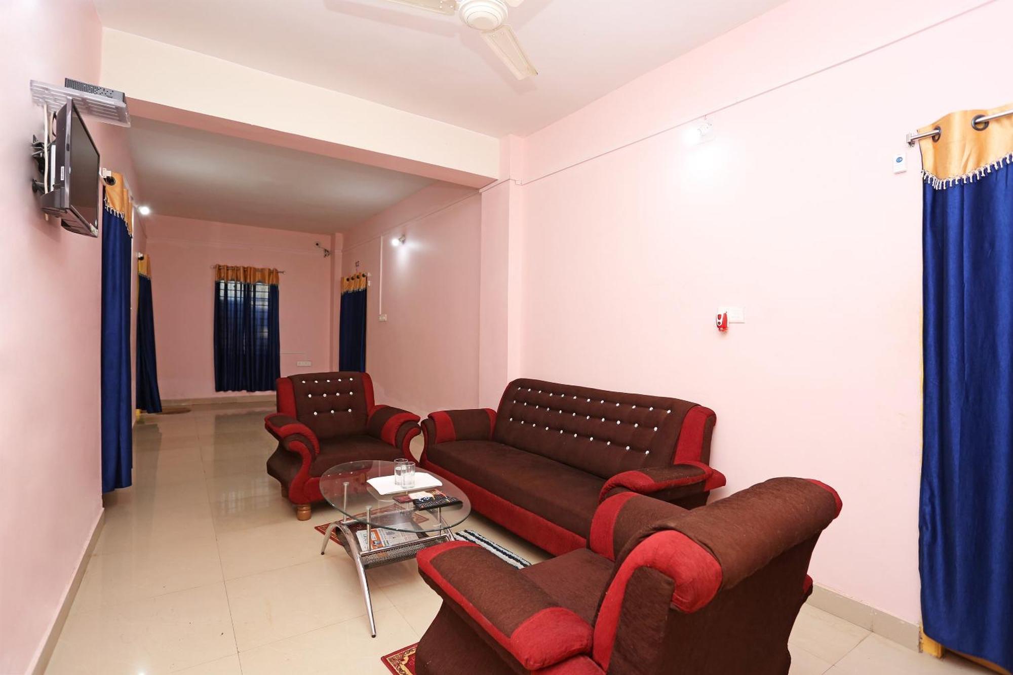 Hotel Grand Paradise Bhubaneswar Bagian luar foto